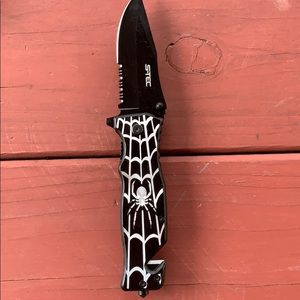 S-TEC TACTICAL FOLDING KNIFE BLACK N SILVER SPIDER